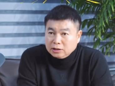 开云-于根伟：门将方镜淇应该会留队，这一两天他就要去海口报到