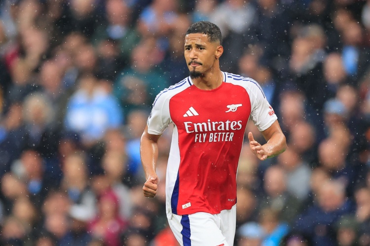 开云官网-法媒：阿森纳正在与萨利巴商讨续约，但球员现在面临多家豪门竞争